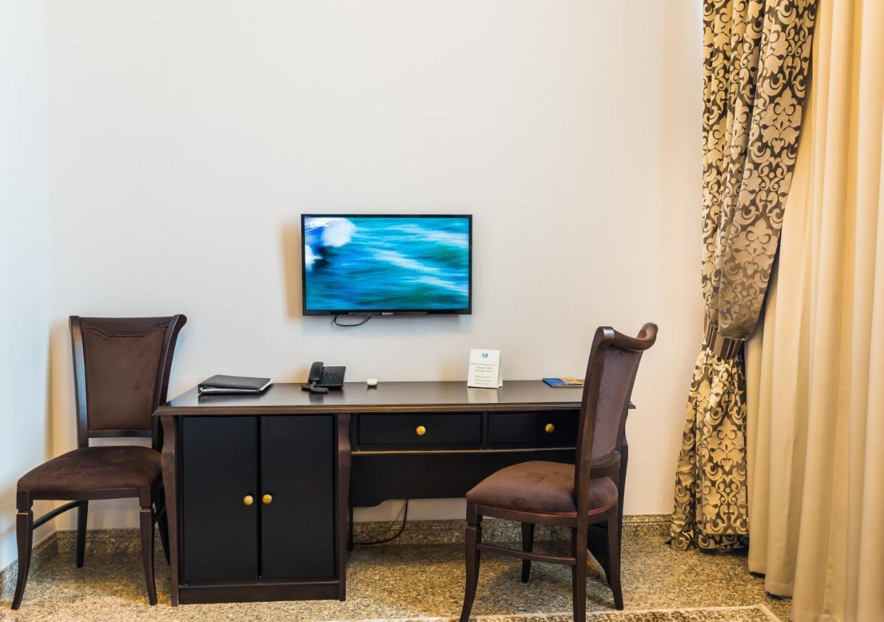 טלדיקורגן Royal Petrol Hotel מראה חיצוני תמונה